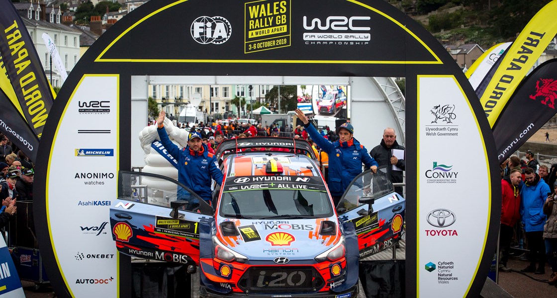  Hyundai bei Rallye Wales: Platz 2 für Thierry Neuville