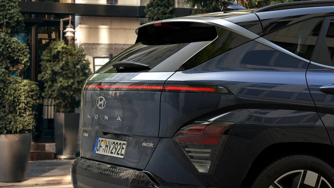 HYU SX2 Eev Eviz Env U20 Sailing Blue Pearl C13