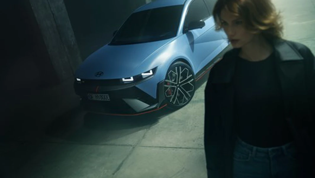 13 Ioniq5n Exterior Static Warehouse Detail Front