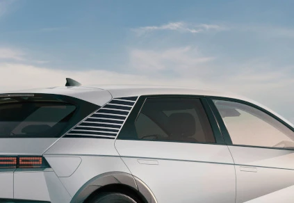 IONIQ 5 Dekorfolie, Sportstreifen, Schwarz