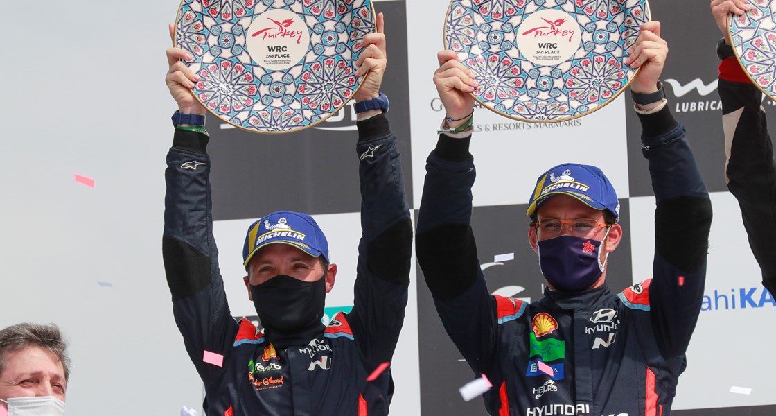 Rallye Türkei Platz 2&3 für Hyundai