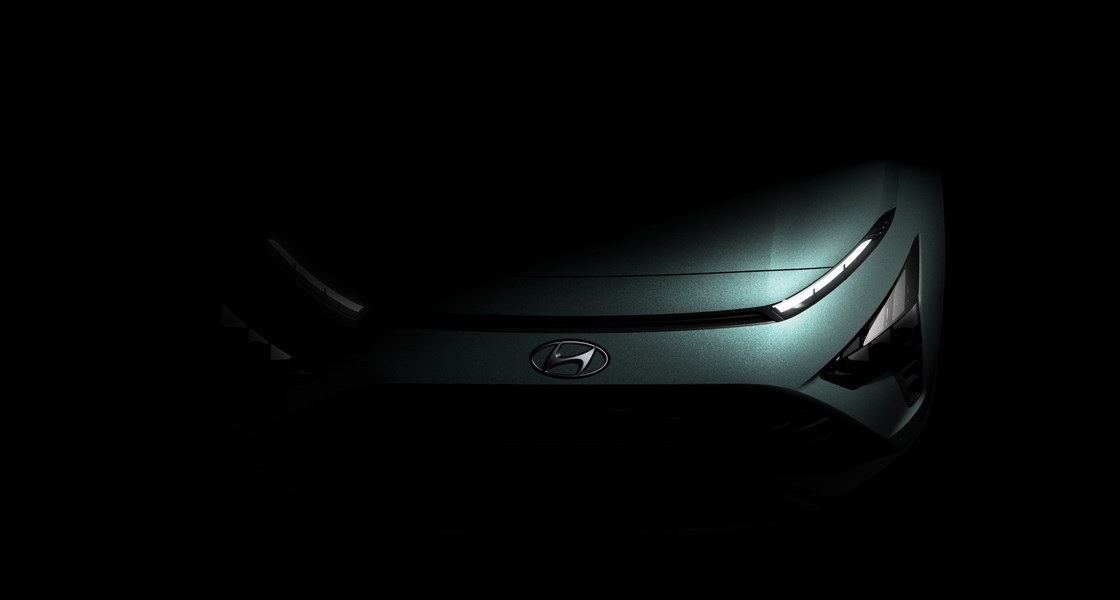 Hyundai zeigt das markante Design des neuen Crossover SUV Bayon