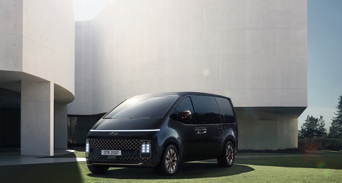 Hyundai stellt MPV STARIA vor
