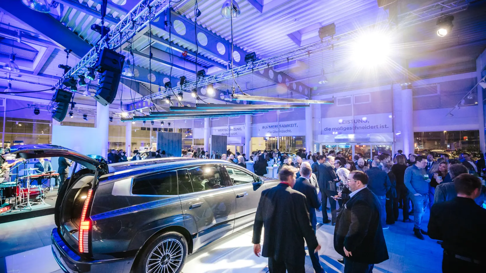 (C)Philipplipiarski 7496