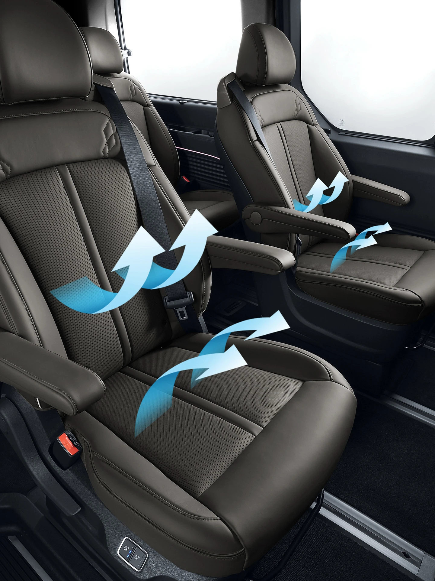 Hyundai STARIA Electric Interior Premium Relaxation Seats 3X4