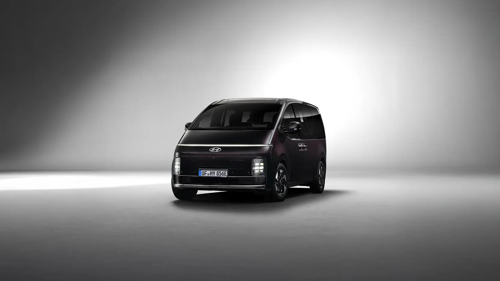 Hyundai STARIA Electric Exterior Front