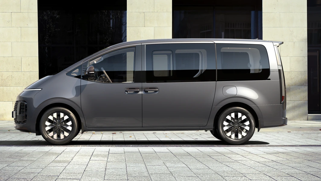 US4 Viz EXT P7V Graphitegraymetallic SHOT 003