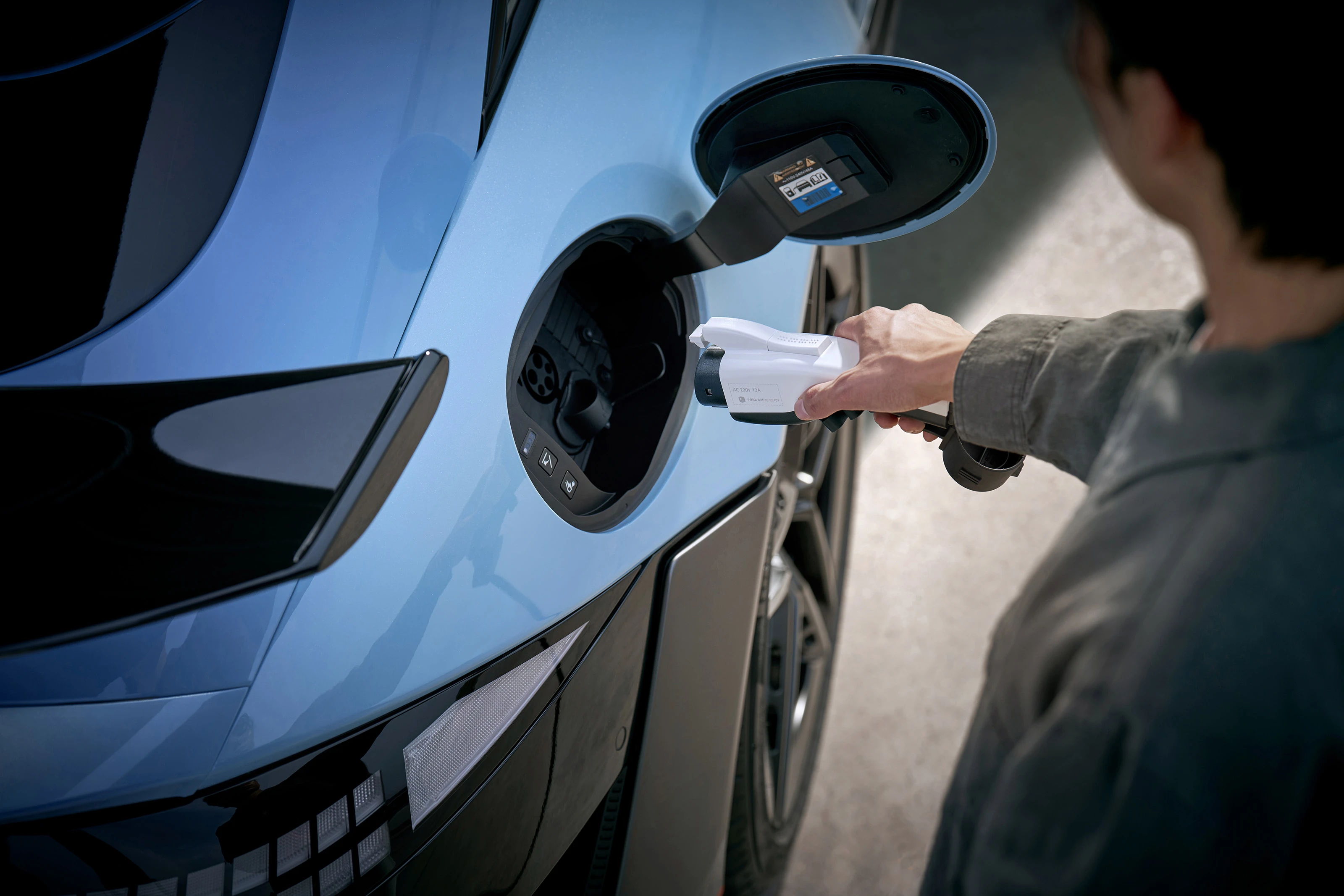 Hyundai IONIQ 6N Exterior Charging Socket Close UP CE N External Main 12