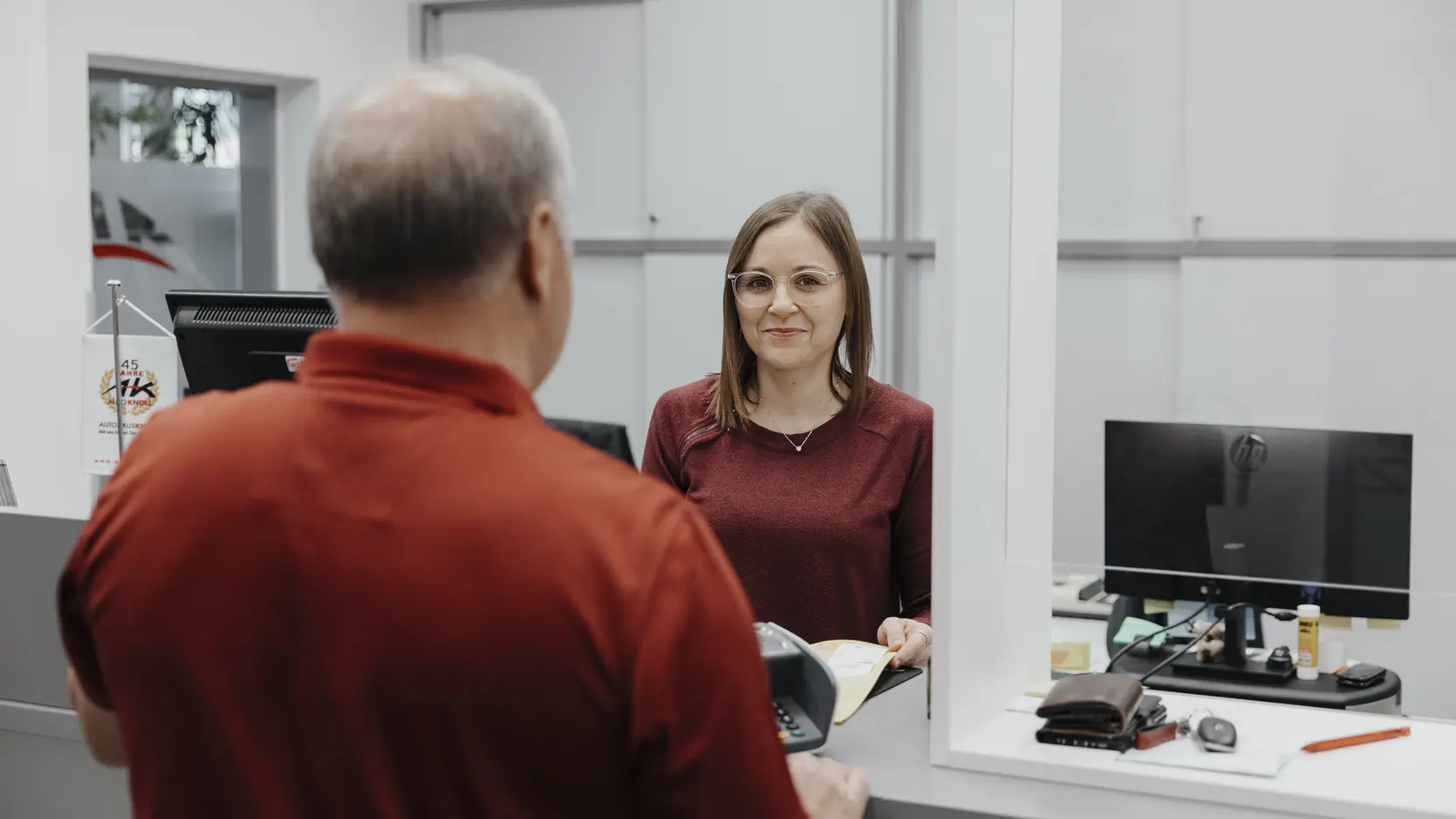 Autohaus Knoll 2000Px 72 Dpi (C) Nicoleseiser At 743