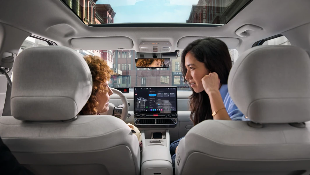 Hyundai IONIQ 3 M18 INTERIOR IN SCREEN PLEOS Srgb