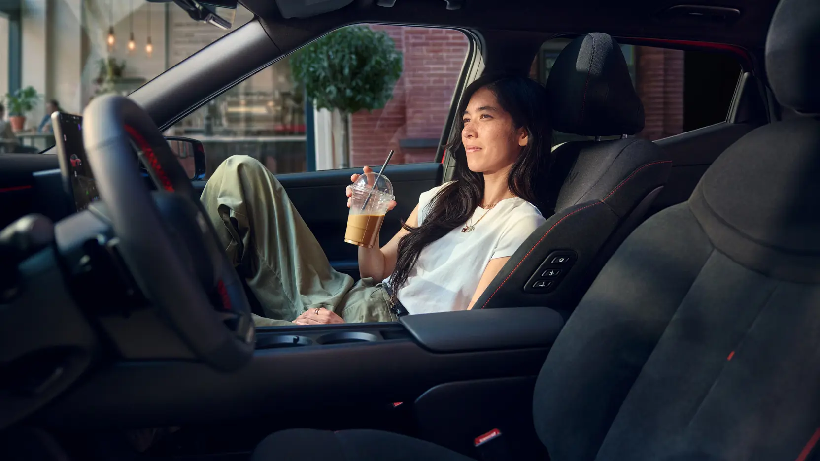 Hyundai IONIQ 3 Interior Seats 4 Front Seats