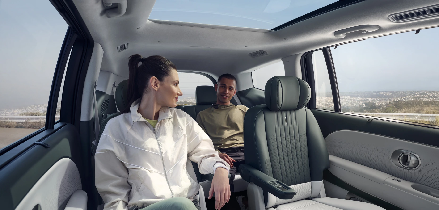 Hyundai IONIQ 9 2024 Interior 2 3 Row Copy