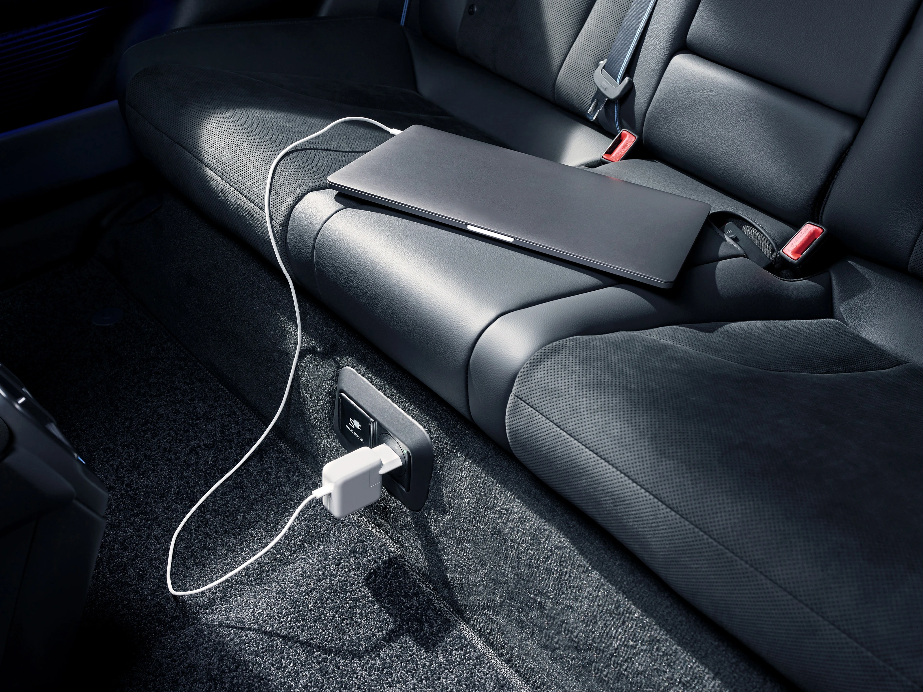 Hyundai IONIQ 6N Interior V2L Charging CE N Built In Interior V2L