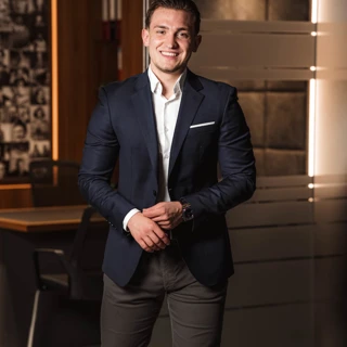 Lukas Figl, MBA