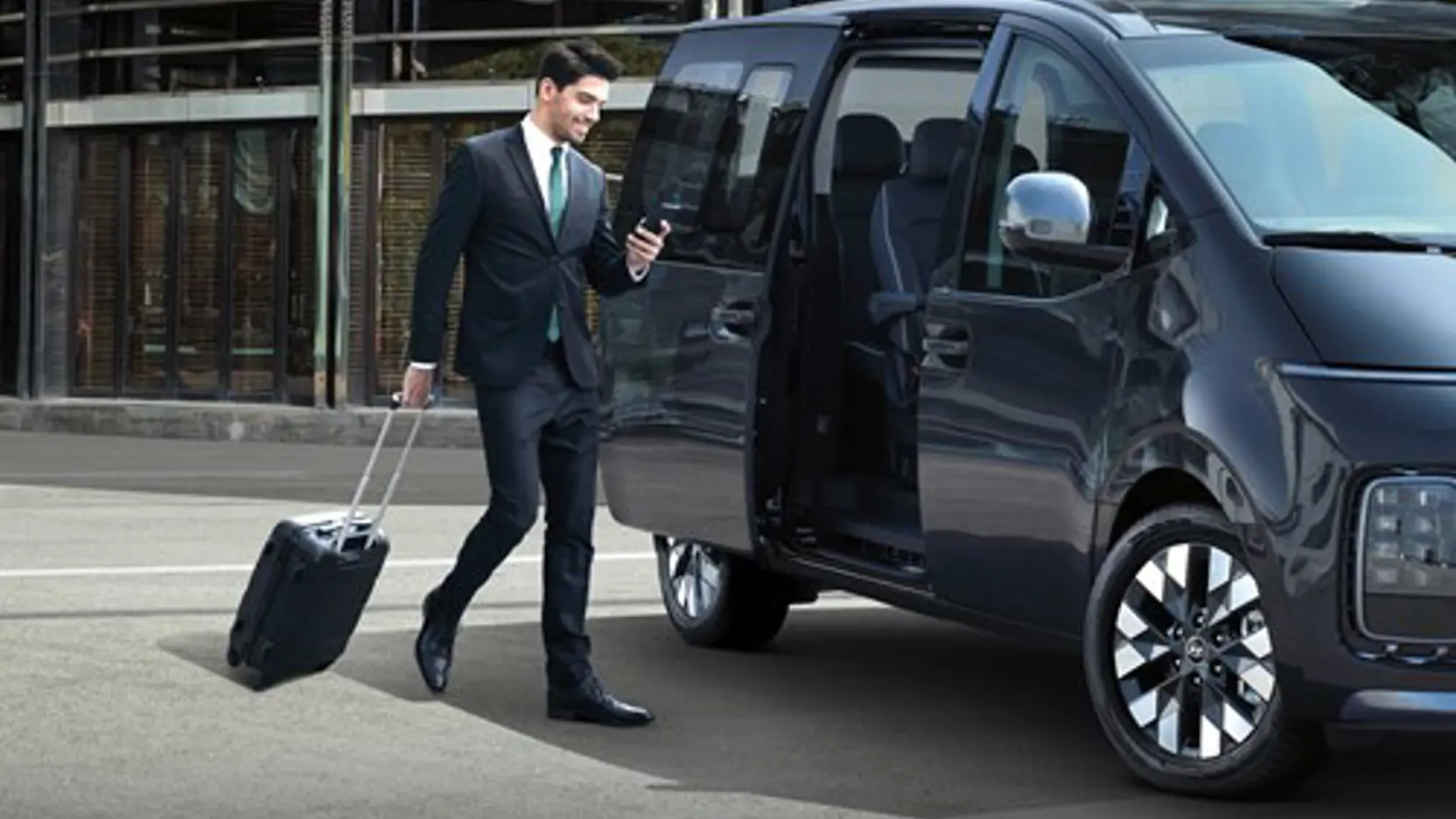 Hyundai Us4 Staria Premium Lifestyle 07