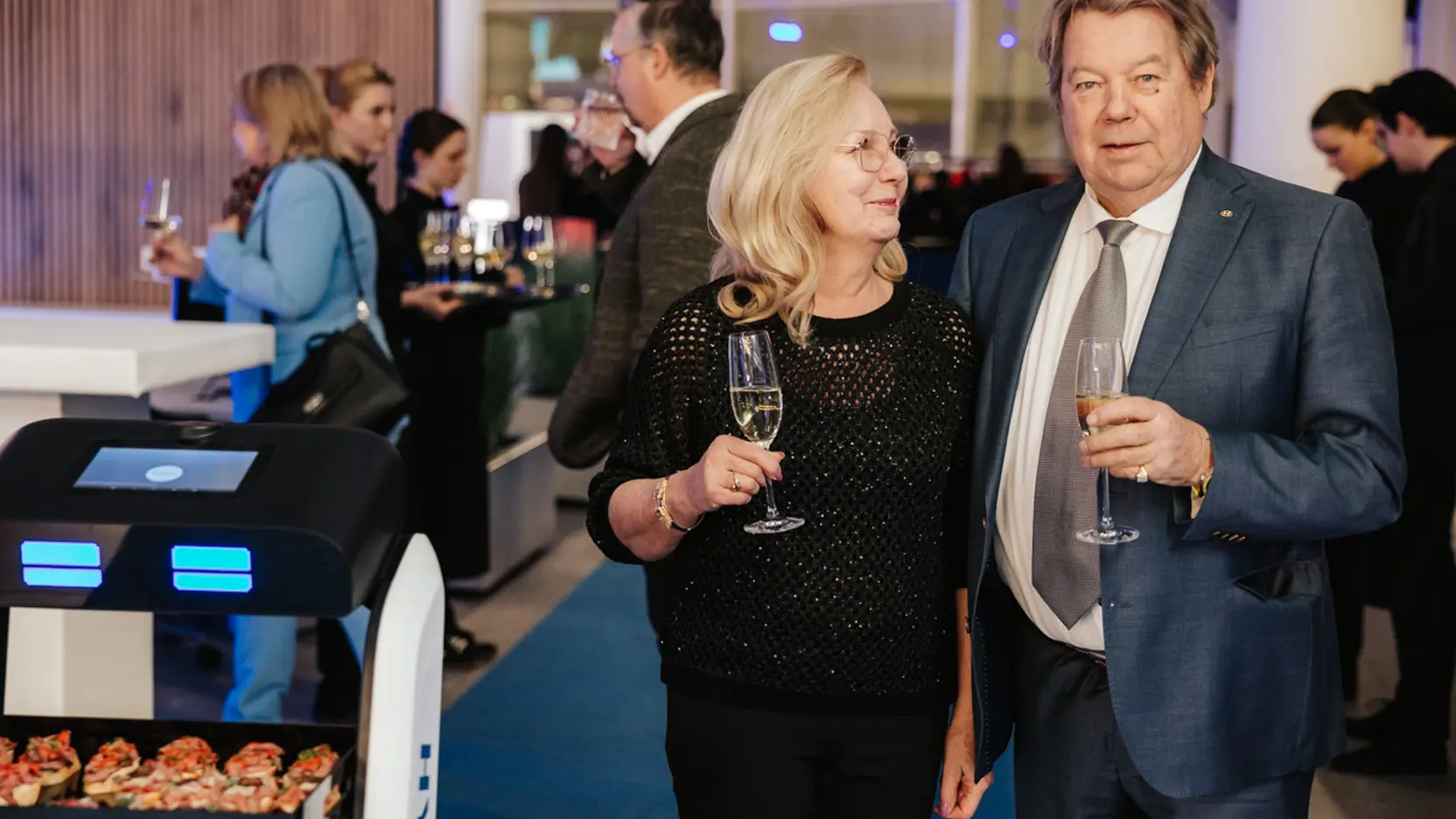 (C)Philipplipiarski 6868